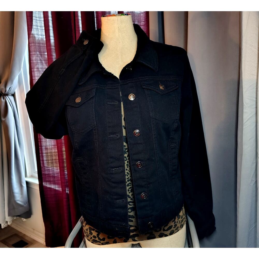 SOLID BLACK COTTON DENIM JACKET - SIZE LARGE